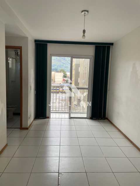 Apartamento à venda com 2 quartos, 50m² - Foto 2