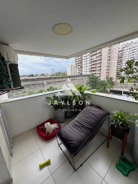 Apartamento à venda com 3 quartos, 80m² - Foto 1