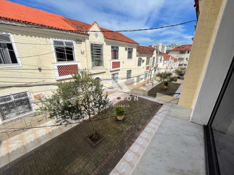 Apartamento à venda com 2 quartos, 70m² - Foto 21