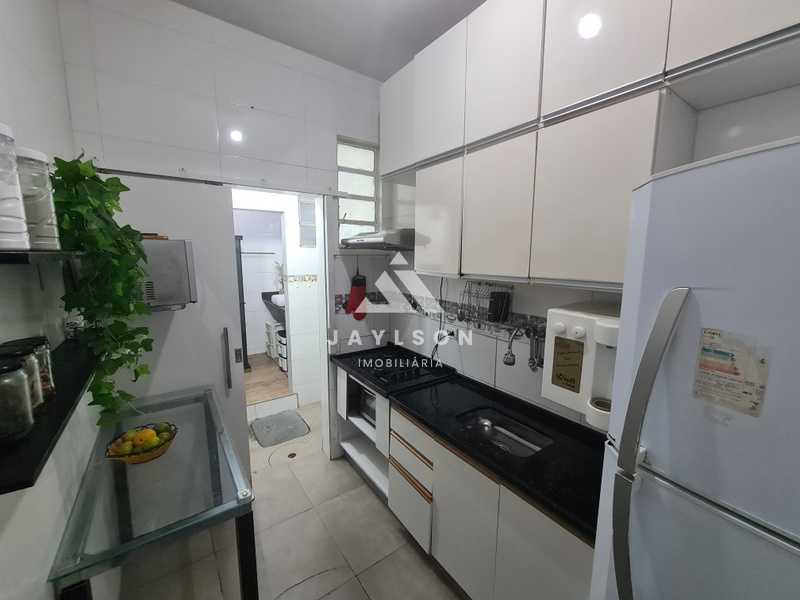 Casa à venda com 2 quartos, 50m² - Foto 8