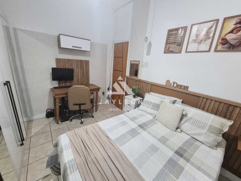 Casa à venda com 2 quartos, 50m² - Foto 19