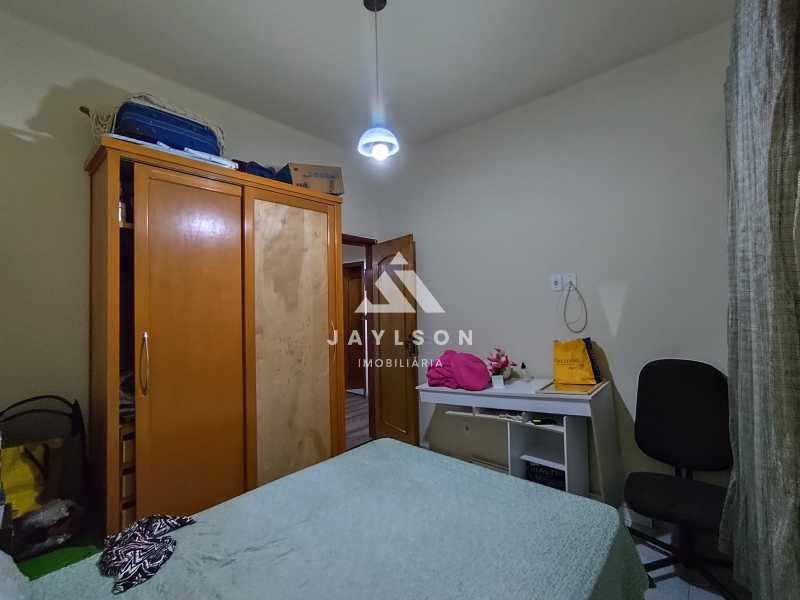 Casa à venda com 4 quartos, 262m² - Foto 7