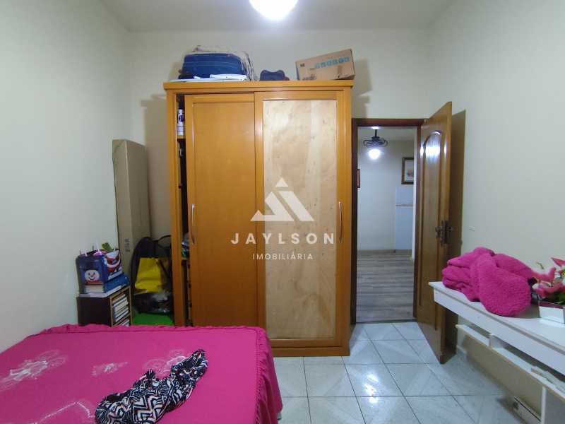 Casa à venda com 4 quartos, 262m² - Foto 8