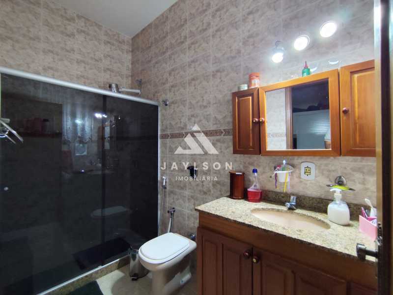 Casa à venda com 4 quartos, 262m² - Foto 12