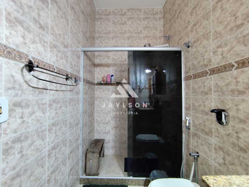 Casa à venda com 4 quartos, 262m² - Foto 13