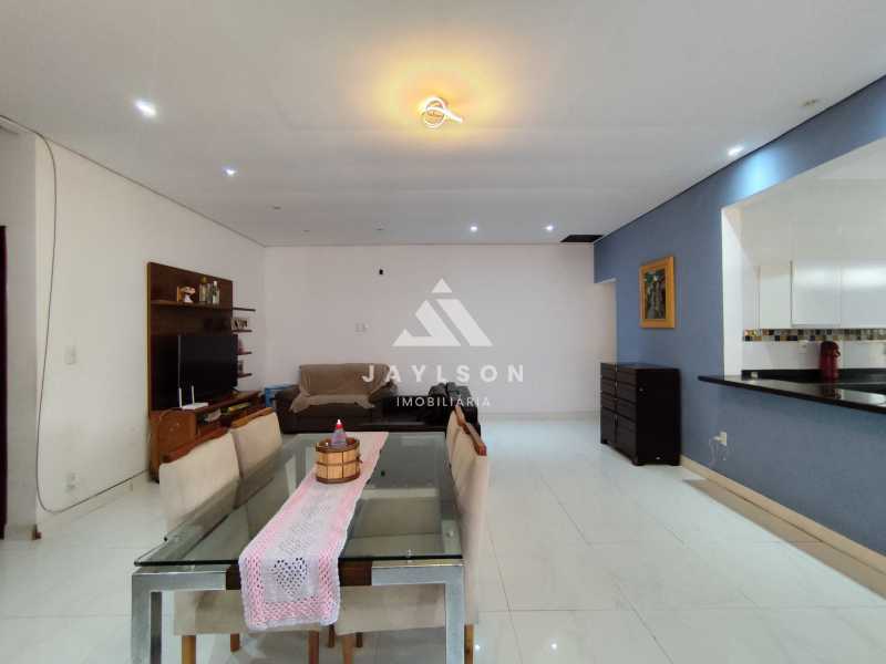 Casa à venda com 4 quartos, 262m² - Foto 20