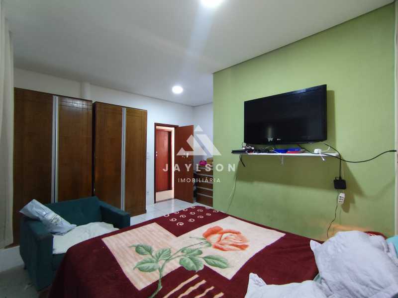 Casa à venda com 4 quartos, 262m² - Foto 21