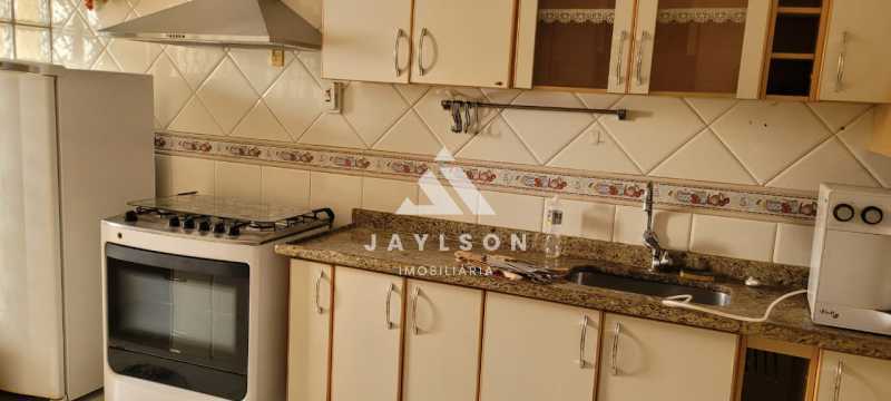 Casa à venda com 3 quartos, 93m² - Foto 16