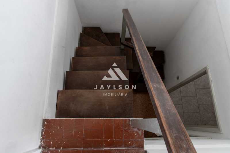 Casa à venda com 3 quartos, 318m² - Foto 24