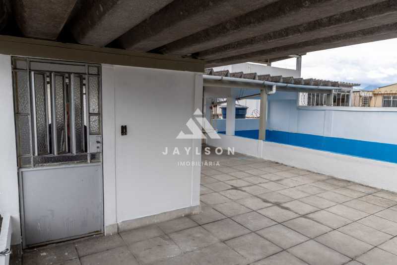 Casa à venda com 3 quartos, 318m² - Foto 27