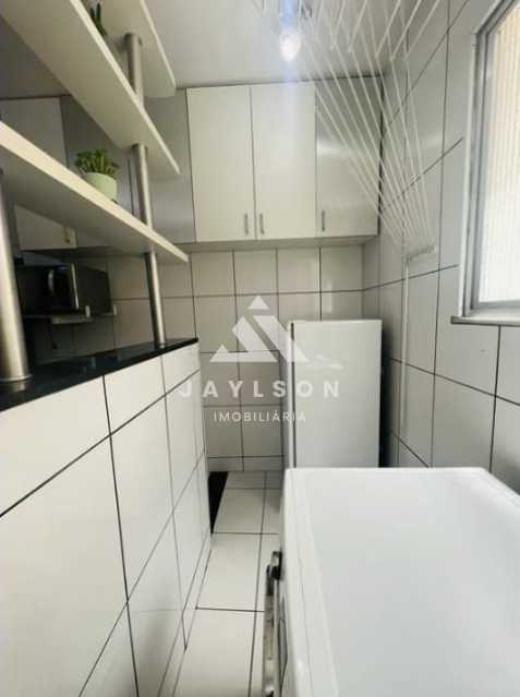 Apartamento à venda com 2 quartos, 60m² - Foto 11