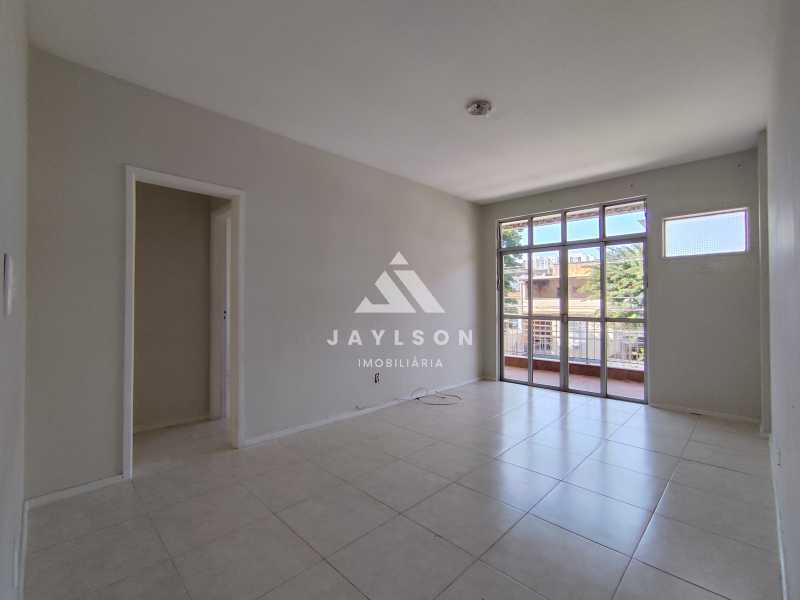 Apartamento à venda com 2 quartos, 94m² - Foto 4