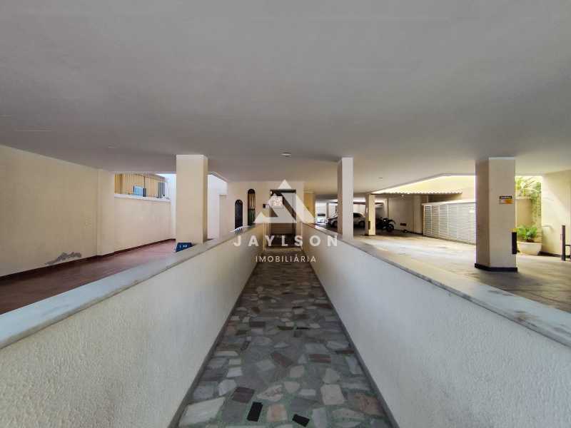 Apartamento à venda com 2 quartos, 94m² - Foto 19