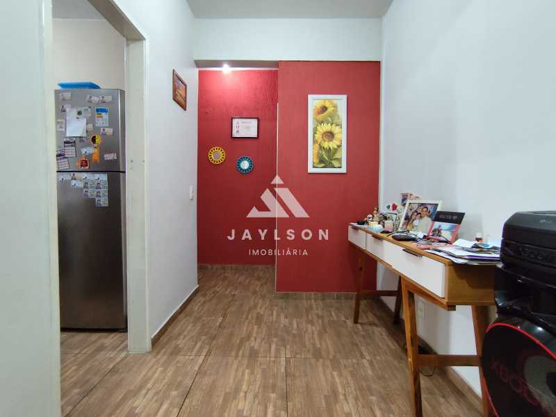 Casa à venda com 5 quartos, 265m² - Foto 13