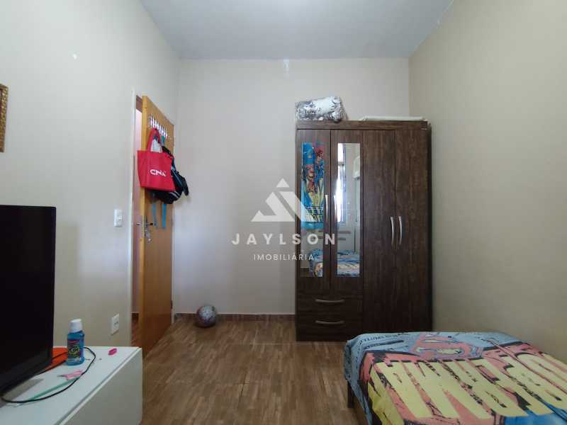Casa à venda com 5 quartos, 265m² - Foto 16