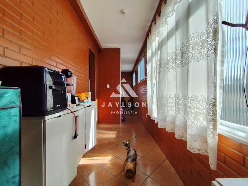 Casa à venda com 5 quartos, 265m² - Foto 22