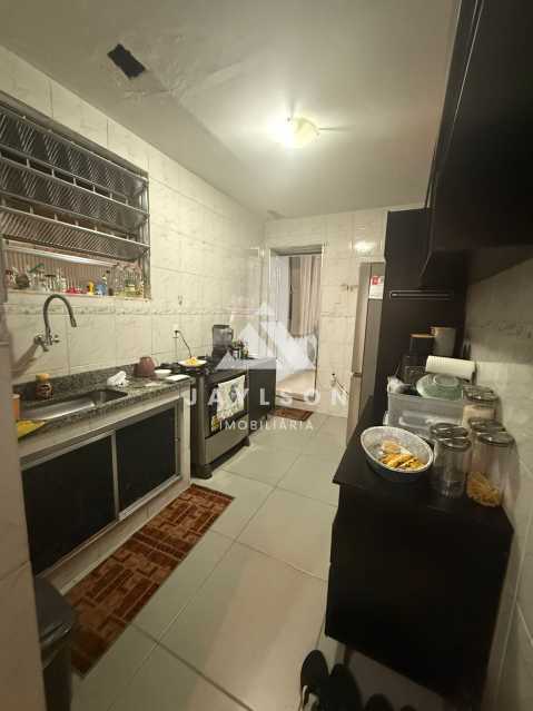 Casa à venda com 2 quartos, 125m² - Foto 7