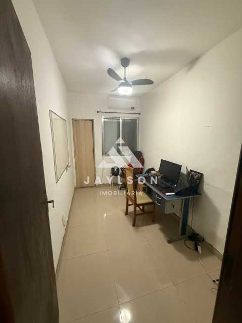 Casa à venda com 2 quartos, 125m² - Foto 4