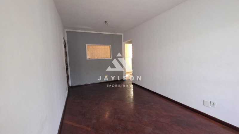 Apartamento à venda com 2 quartos, 85m² - Foto 4