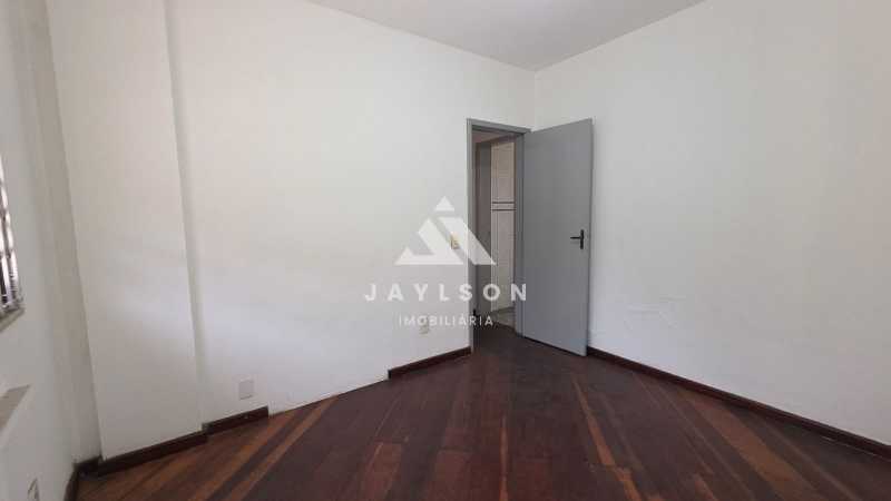 Apartamento à venda com 2 quartos, 85m² - Foto 8