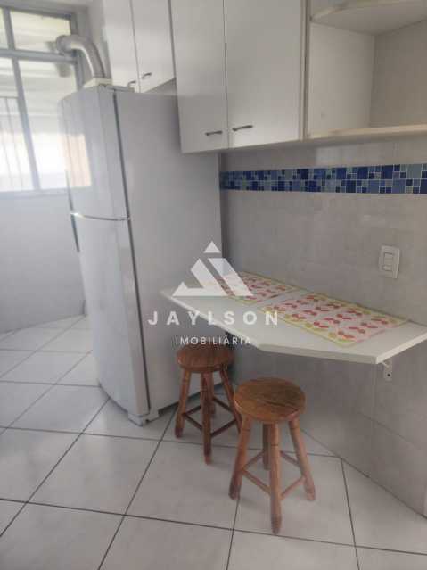 Apartamento à venda com 2 quartos, 54m² - Foto 13