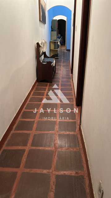 Casa à venda com 3 quartos, 234m² - Foto 5