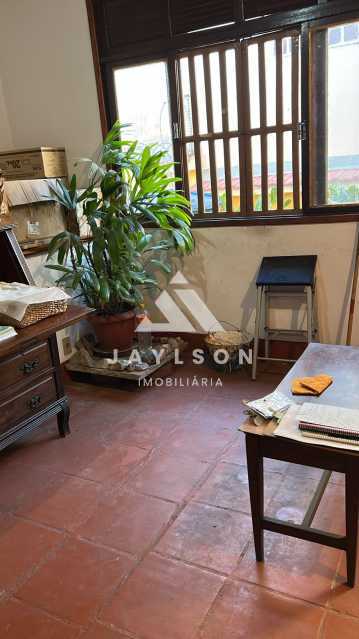 Casa à venda com 3 quartos, 234m² - Foto 15