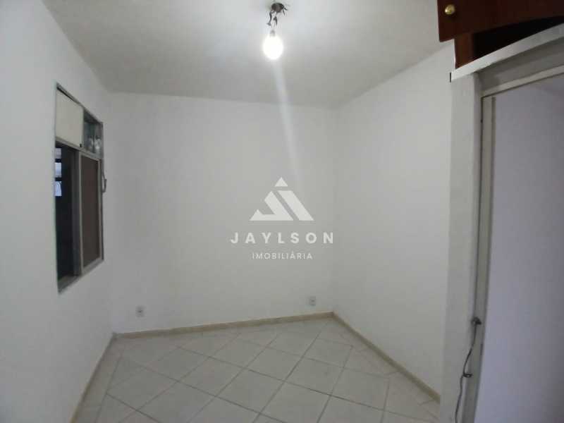 Apartamento à venda com 3 quartos, 70m² - Foto 4
