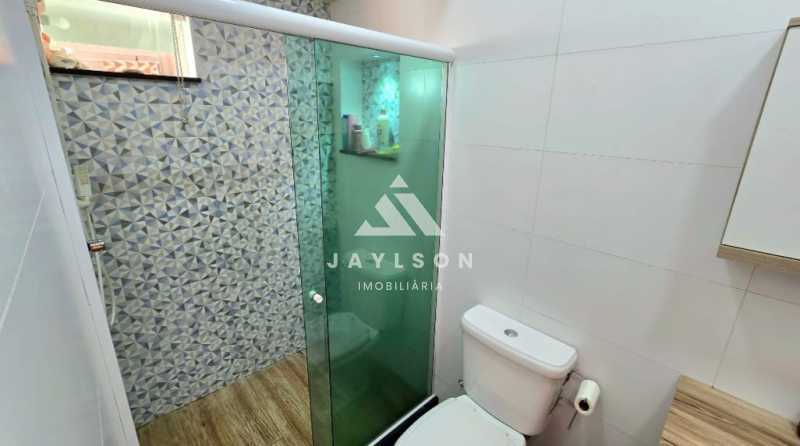 Casa à venda com 2 quartos, 90m² - Foto 25