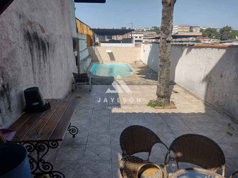 Casa à venda com 3 quartos, 100m² - Foto 5