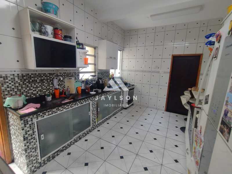Casa à venda com 3 quartos, 100m² - Foto 20