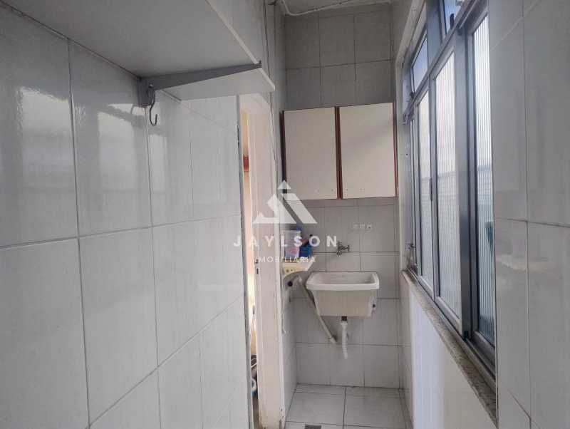 Apartamento à venda com 2 quartos, 75m² - Foto 23
