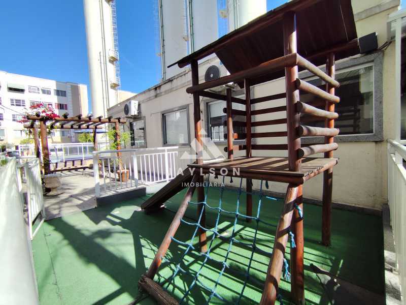 Apartamento à venda com 2 quartos, 53m² - Foto 2