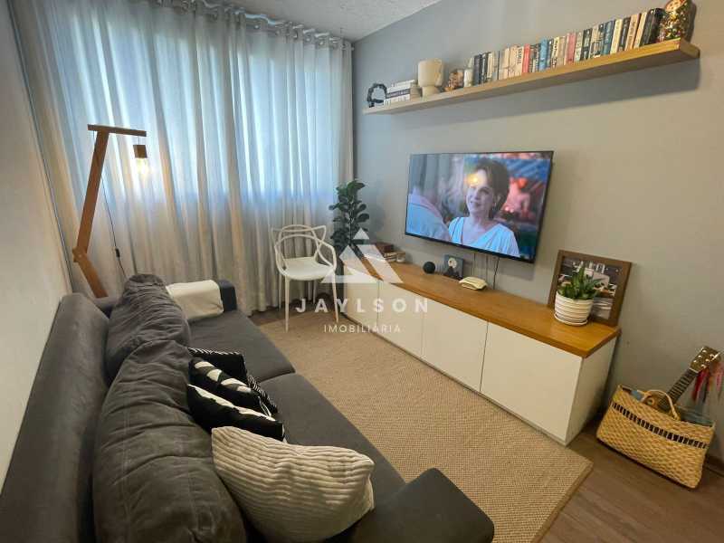 Apartamento à venda com 2 quartos, 53m² - Foto 11