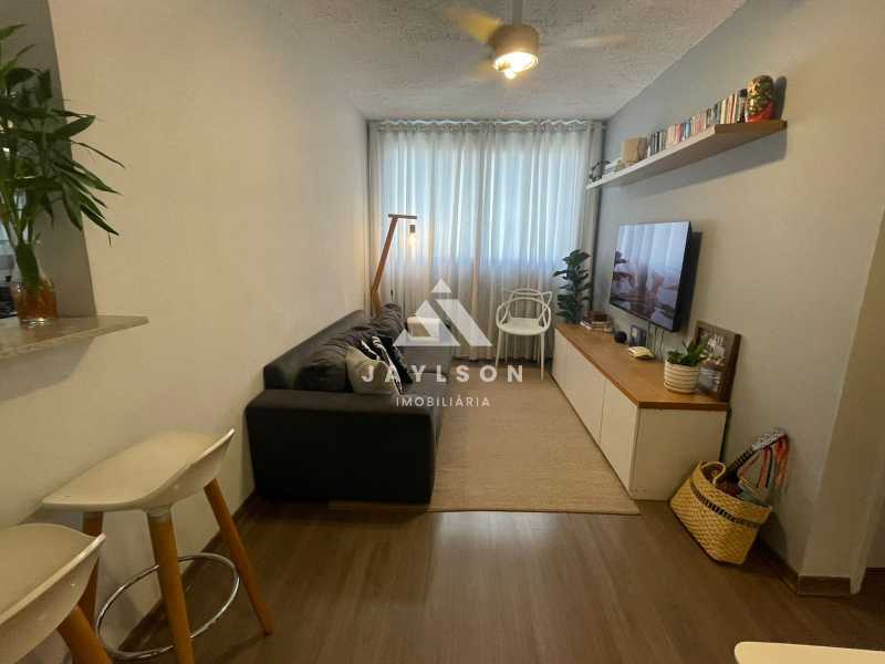 Apartamento à venda com 2 quartos, 53m² - Foto 12