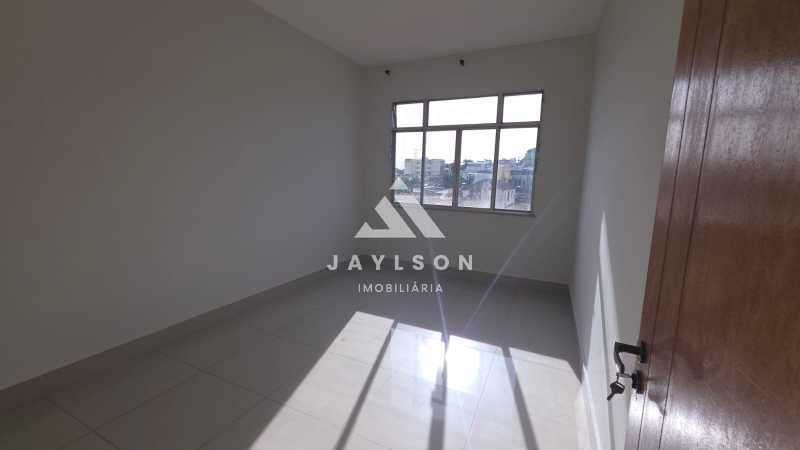 Apartamento à venda com 2 quartos, 60m² - Foto 4