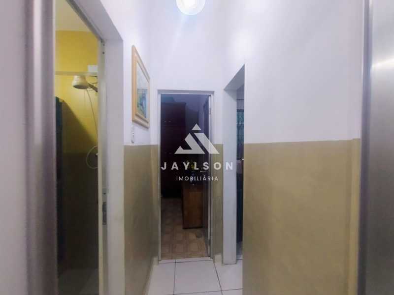 Apartamento à venda com 2 quartos, 60m² - Foto 5