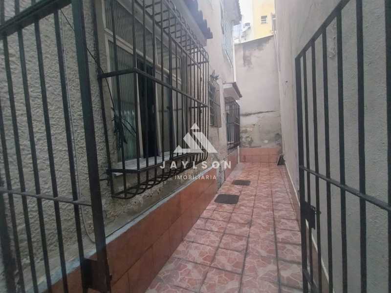 Apartamento à venda com 2 quartos, 60m² - Foto 22