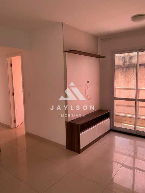 Apartamento à venda com 2 quartos, 54m² - Foto 2