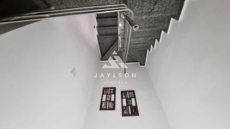 Cobertura à venda com 3 quartos, 185m² - Foto 30