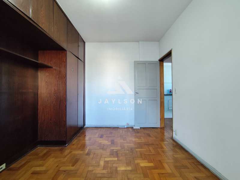 Apartamento para alugar com 2 quartos, 60m² - Foto 14