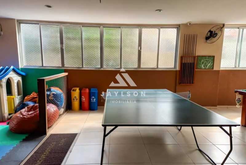 Apartamento à venda com 3 quartos, 90m² - Foto 15