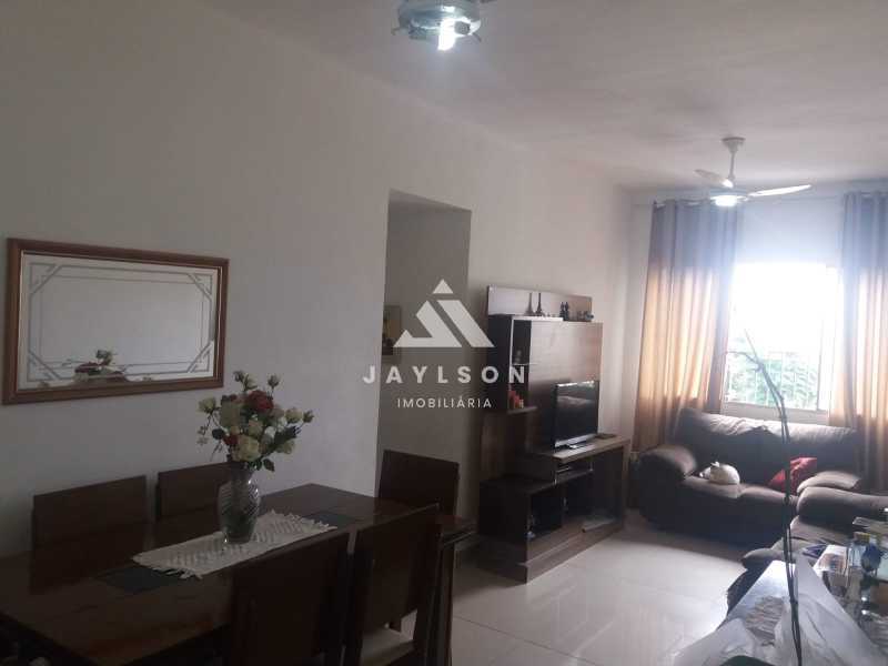 Apartamento à venda com 3 quartos, 90m² - Foto 2