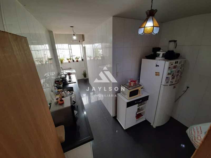 Apartamento à venda com 3 quartos, 90m² - Foto 11