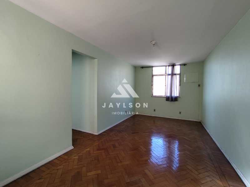Apartamento à venda com 2 quartos, 50m² - Foto 3
