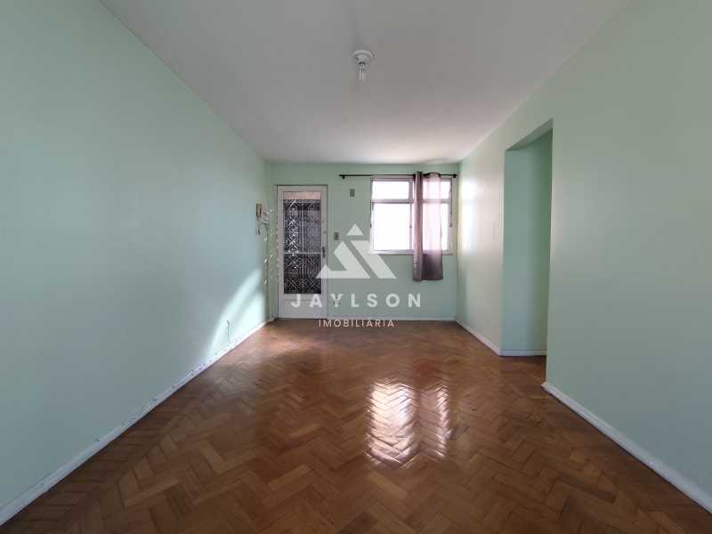 Apartamento à venda com 2 quartos, 50m² - Foto 4