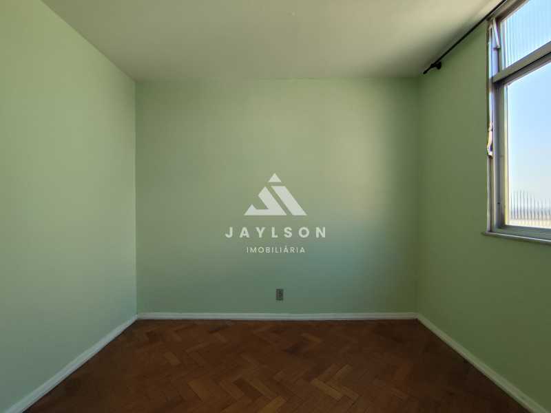 Apartamento à venda com 2 quartos, 50m² - Foto 15