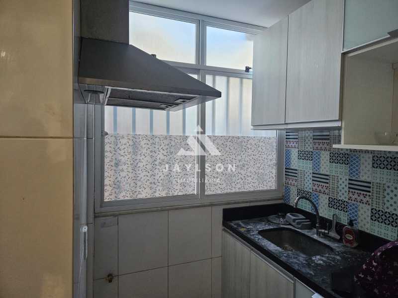 Apartamento à venda com 2 quartos, 60m² - Foto 20