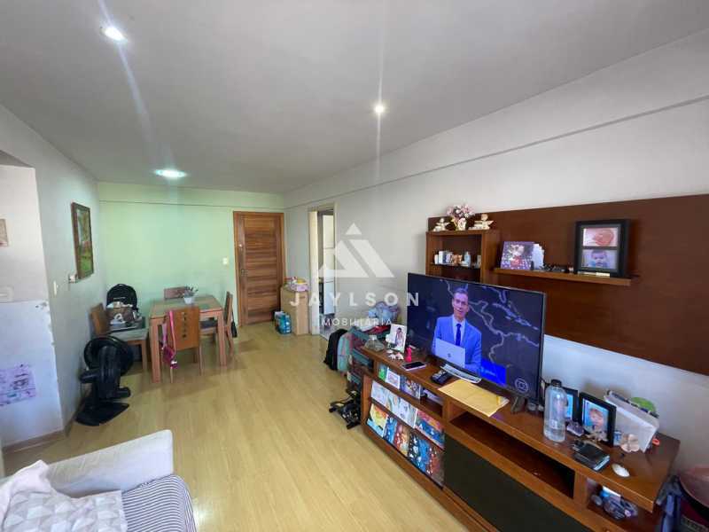 Apartamento à venda com 2 quartos, 69m² - Foto 5