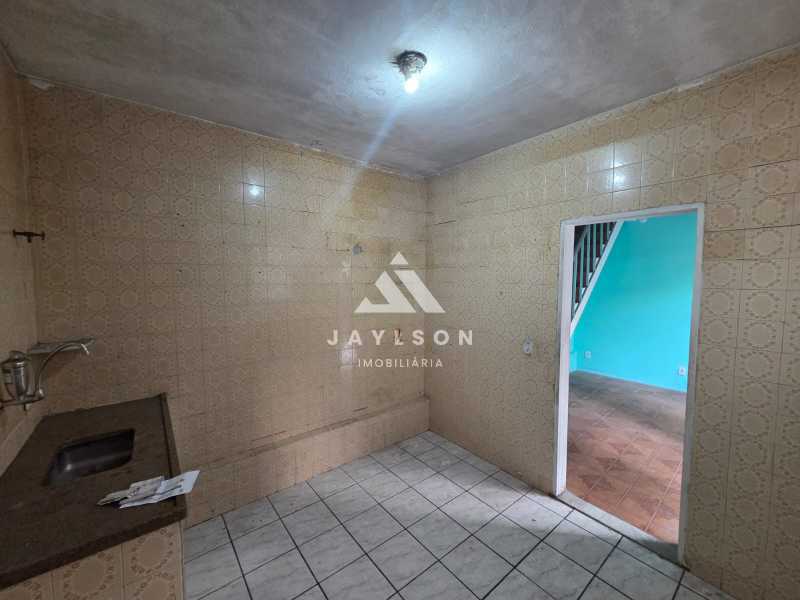 Casa de Vila à venda com 3 quartos, 90m² - Foto 12